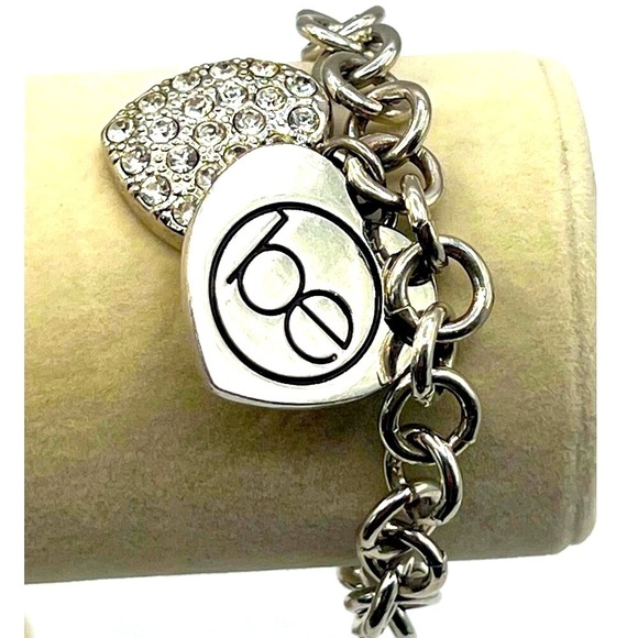 Vintage-Inspired Heart Charm Necklace & Bracelet Set - Picture 7 of 10